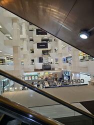 The Adelphi (D6), Retail #604185701